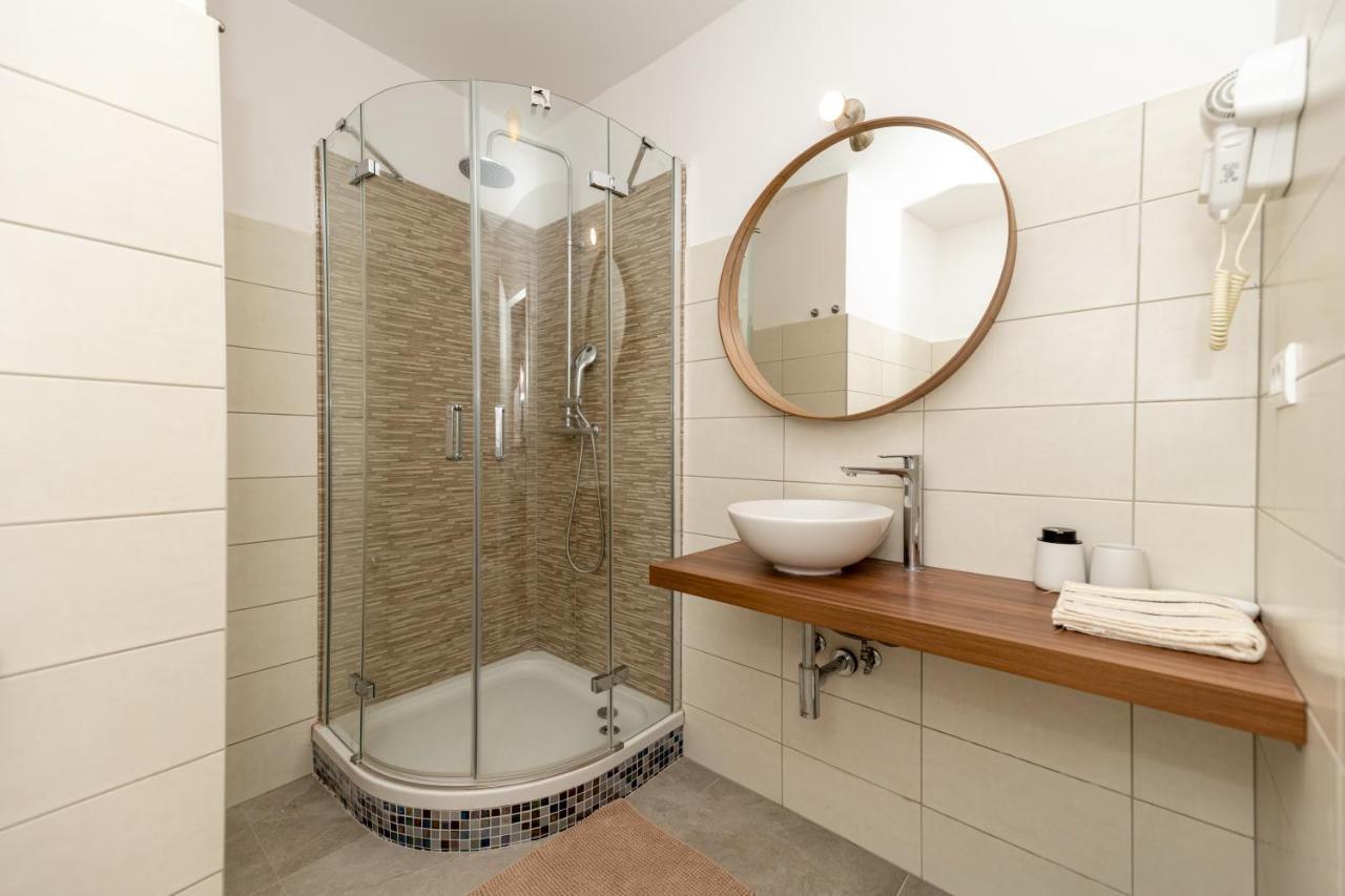 Luxury Rooms Erceg Zadar Ngoại thất bức ảnh